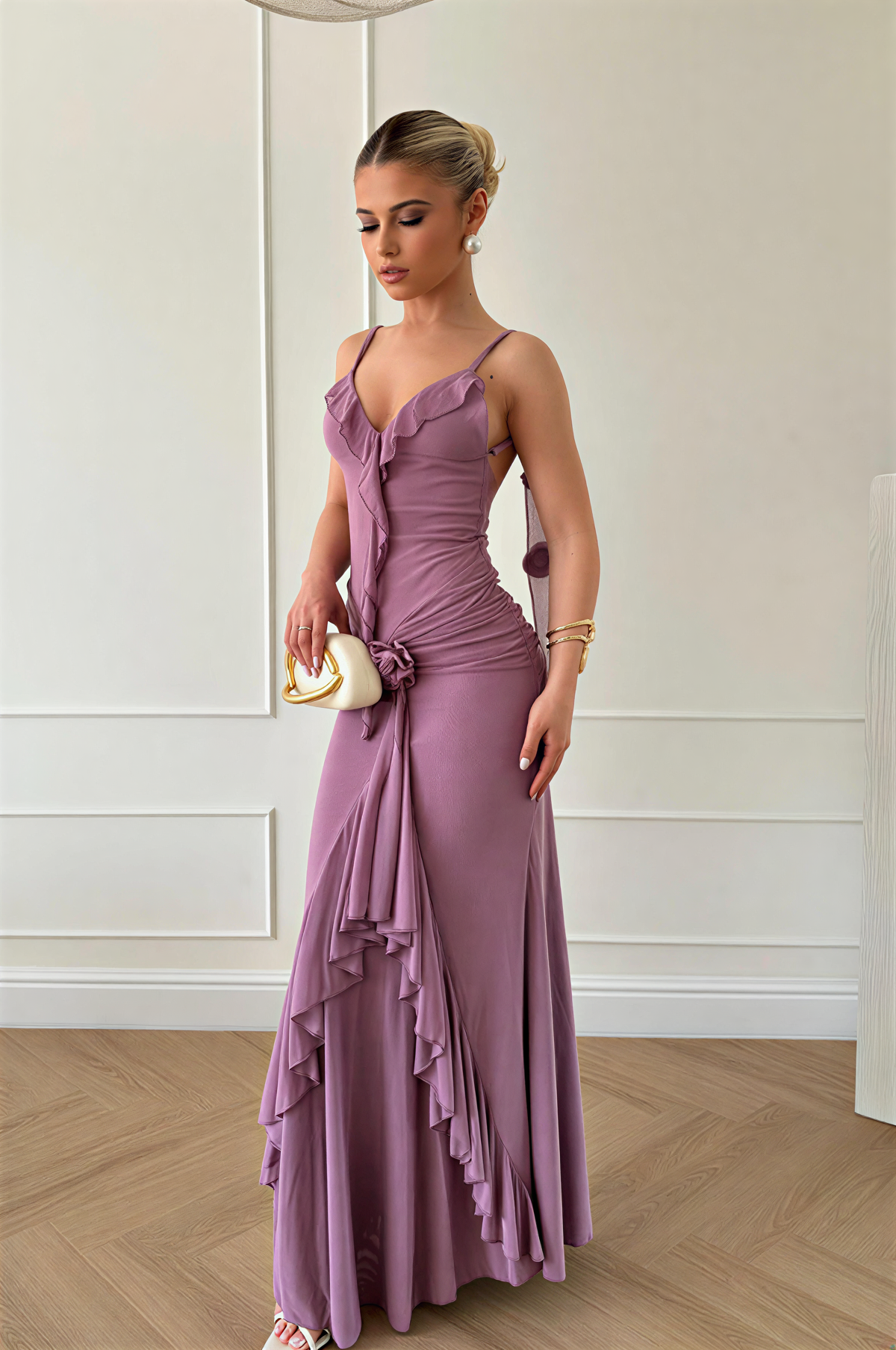 ISABELLA BACKLESS DRESS